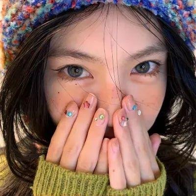 女摄青鬼游埠